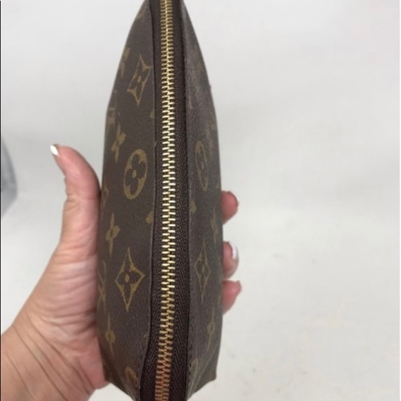 Louis Vuitton Brown Pouch Pochette Monogram Cosmetic Bag - Picture 4 of 10